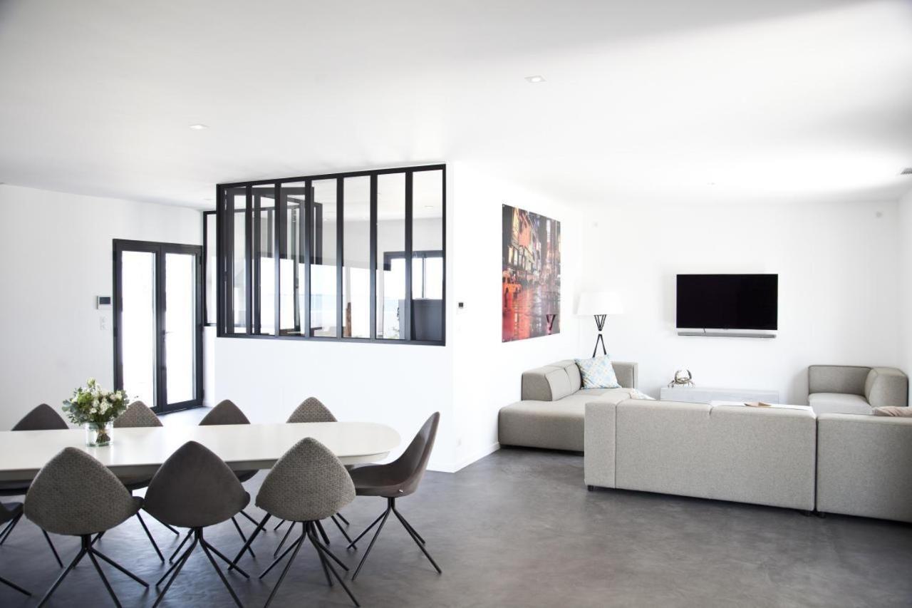 Villa La Sardane B&BLe Plomb エクステリア 写真