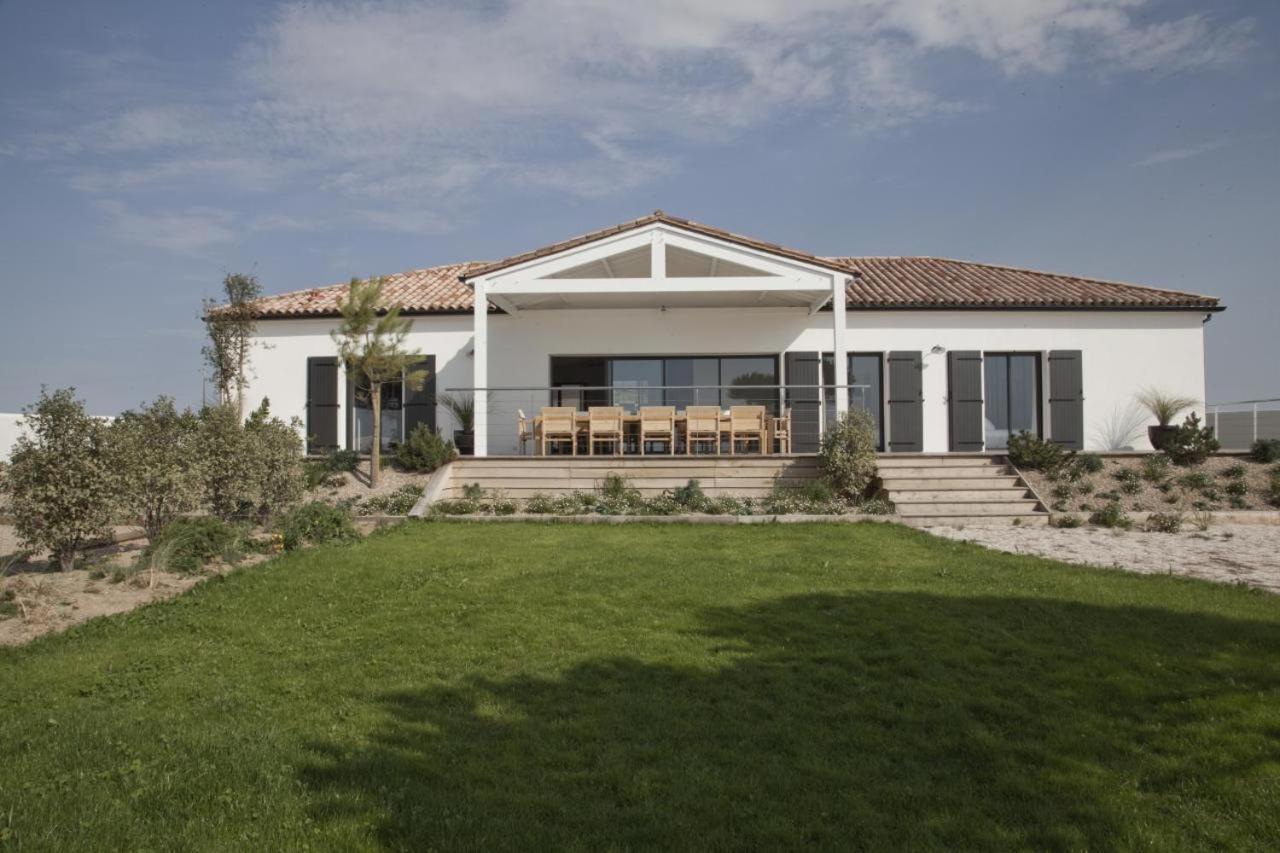 Villa La Sardane B&BLe Plomb エクステリア 写真